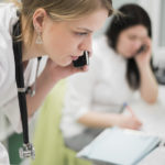 docteur-conversation-telephone